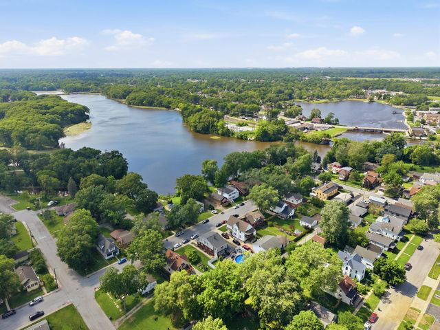 650 Water Street, Hobart, IN 46342