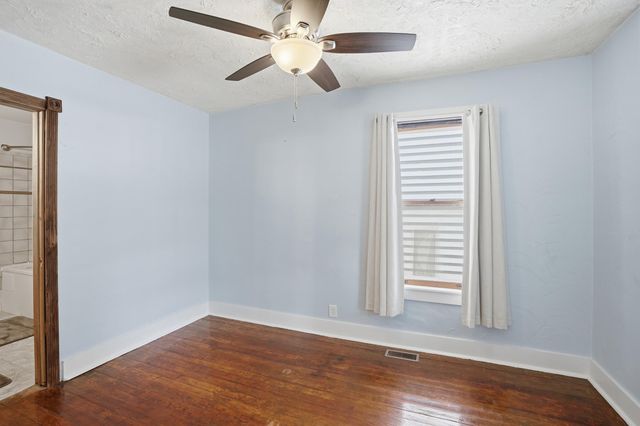 650 Water Street, Hobart, IN 46342