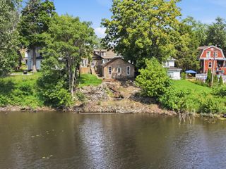 650 Water Street, Hobart, IN 46342