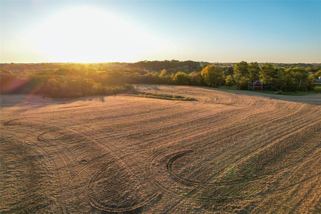 01 Nevada Street, Indianola, IA 50125