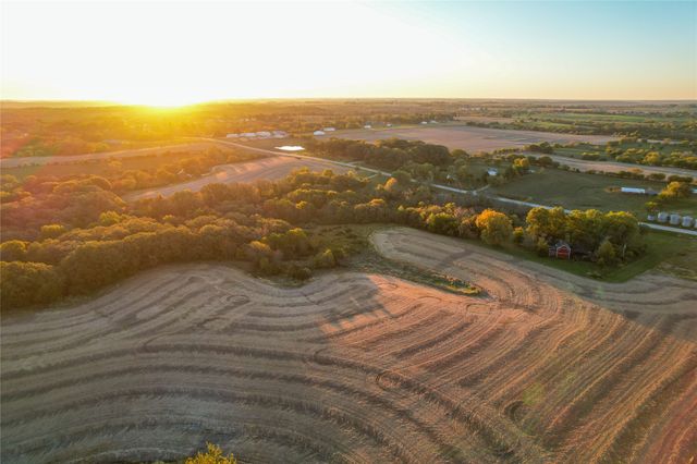 01 Nevada Street, Indianola, IA 50125