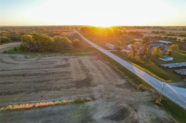 01 Nevada Street, Indianola, IA 50125