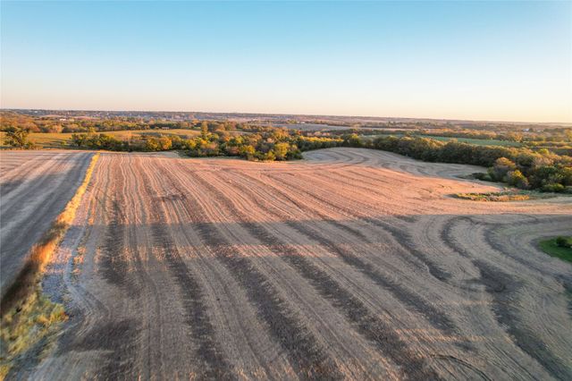 01 Nevada Street, Indianola, IA 50125