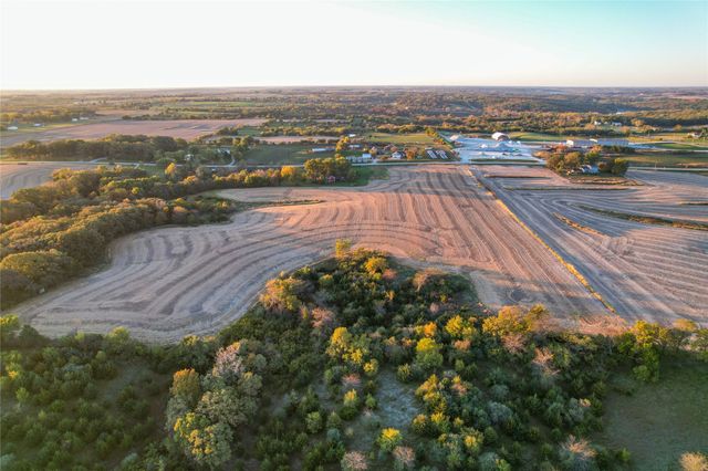 01 Nevada Street, Indianola, IA 50125