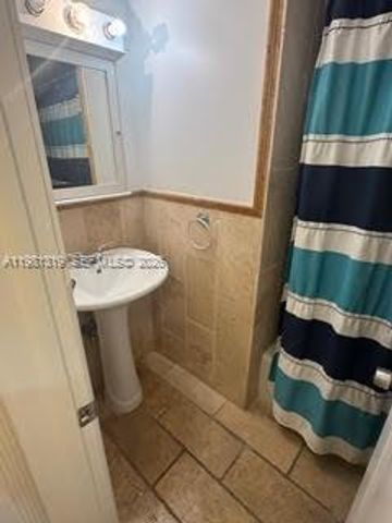 9225 SW 87th Ave A6, Miami, FL 33176