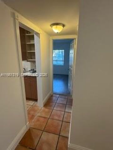 9225 SW 87th Ave A6, Miami, FL 33176