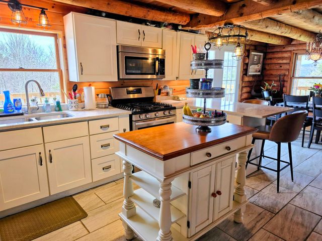 440 Stapelfeld Drive, Ryegate, VT 05081