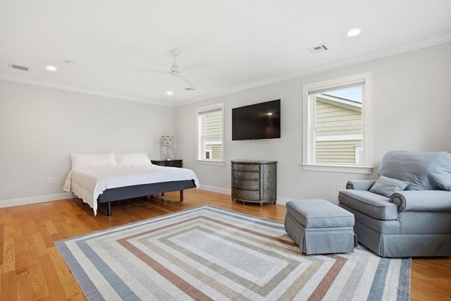 433 Neponset St A, Norwood, MA 02062