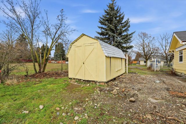 14902 E E Valleyway Ave, Spokane Valley, WA 99216