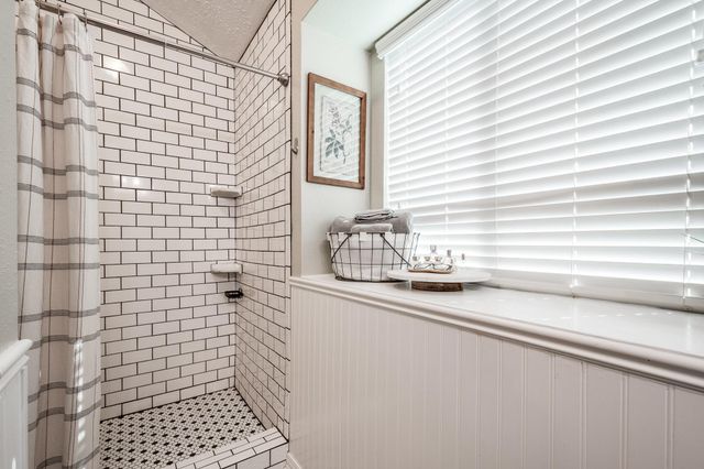 1010 Briarwood Court, Deer Park, TX 77536