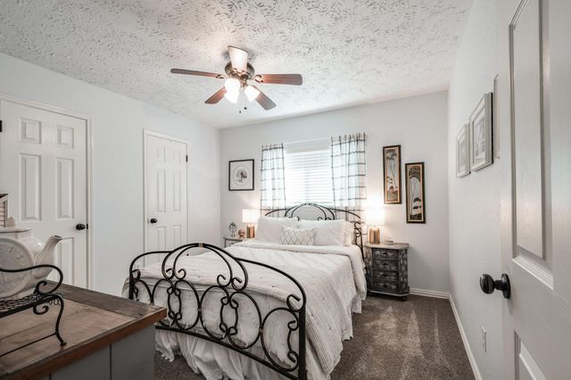 1010 Briarwood Court, Deer Park, TX 77536