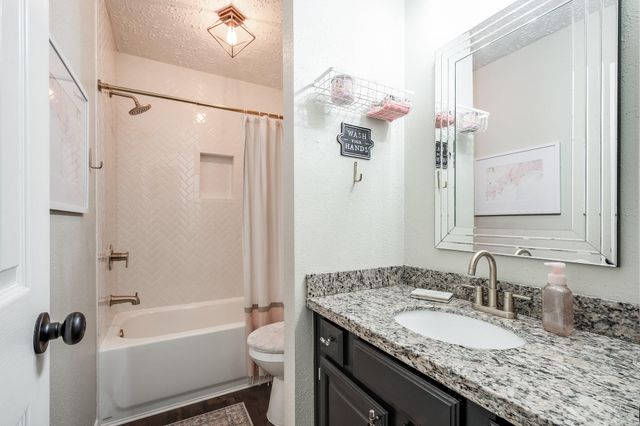 1010 Briarwood Court, Deer Park, TX 77536