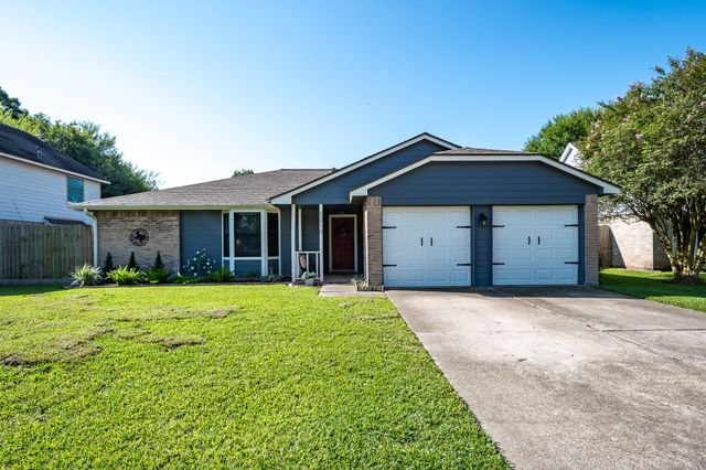 1010 Briarwood Court, Deer Park, TX 77536