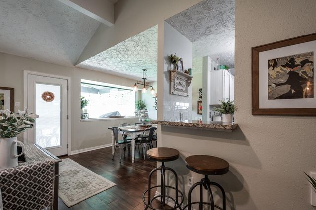 1010 Briarwood Court, Deer Park, TX 77536