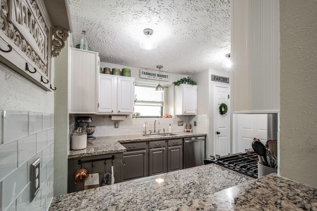 1010 Briarwood Court, Deer Park, TX 77536