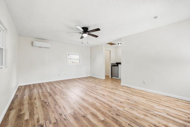 1114 Chicora Blvd., Conway, SC 29526