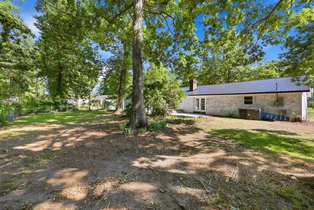 1114 Chicora Blvd., Conway, SC 29526