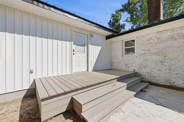 1114 Chicora Blvd., Conway, SC 29526