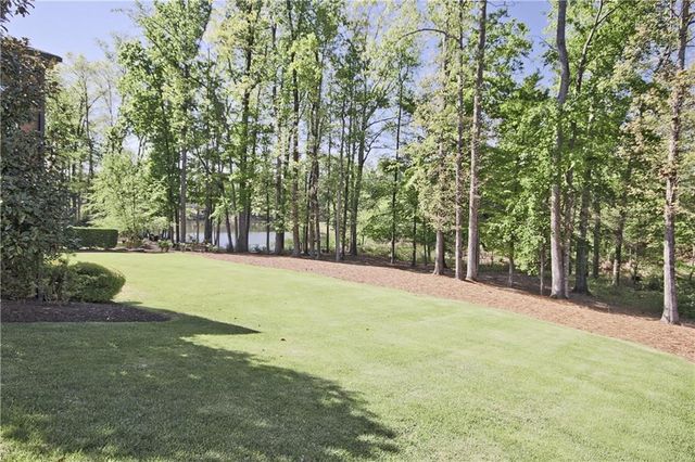 2331 Kinsale Point NW, Kennesaw, GA 30152