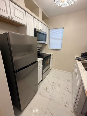 3718 W MCKAY AVENUE 203, Tampa, FL 33609