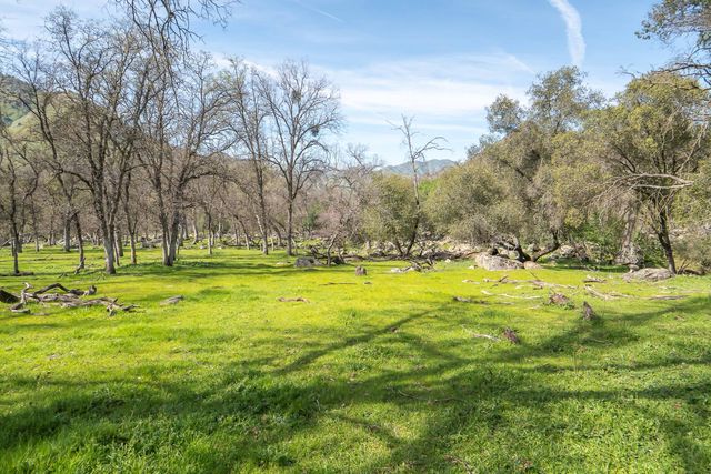 44294 Sequoia Oaks Drive, Three Rivers, CA 93271