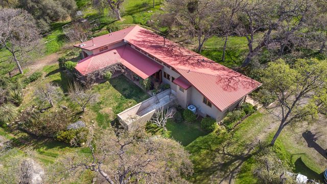44294 Sequoia Oaks Drive, Three Rivers, CA 93271