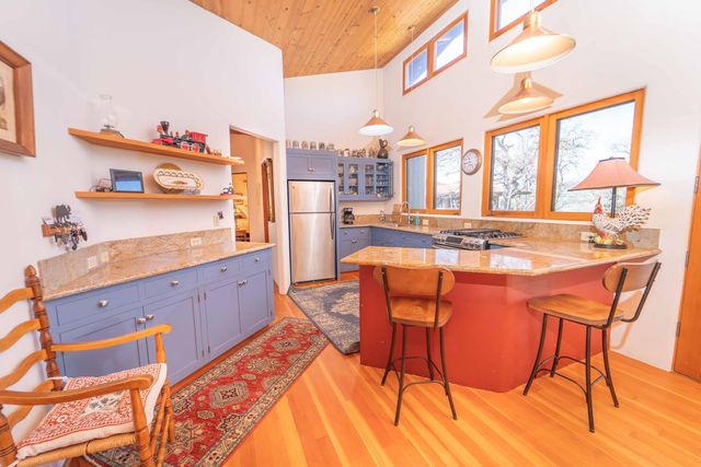 44294 Sequoia Oaks Drive, Three Rivers, CA 93271