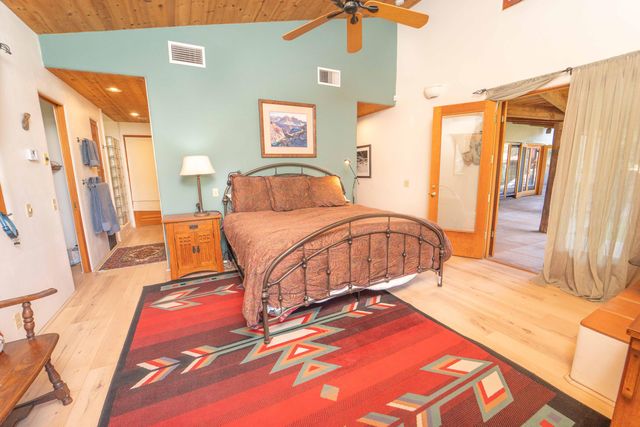 44294 Sequoia Oaks Drive, Three Rivers, CA 93271