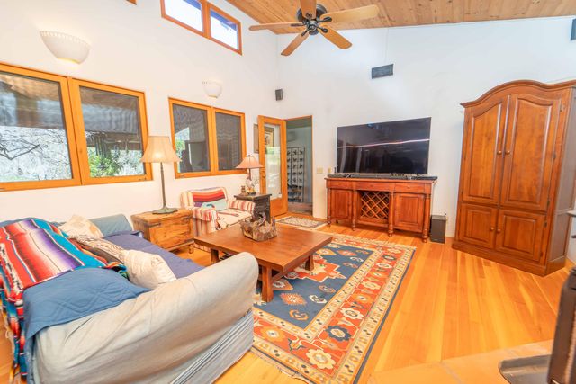 44294 Sequoia Oaks Drive, Three Rivers, CA 93271