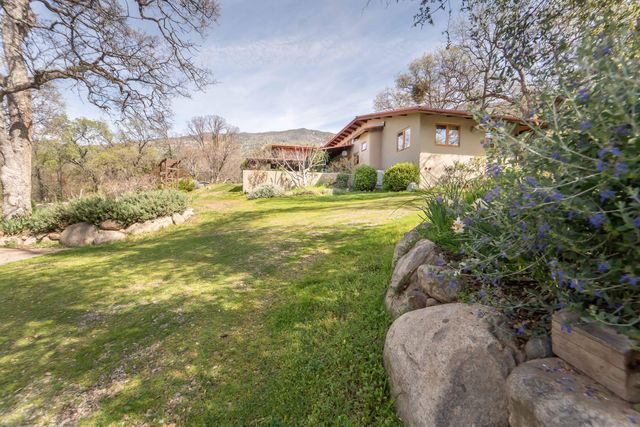 44294 Sequoia Oaks Drive, Three Rivers, CA 93271