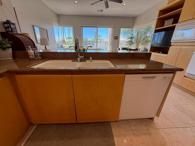 79765 Tangelo, La Quinta, CA 92253