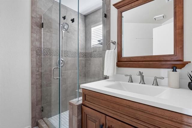 28832 Champions Drive, Menifee, CA 92584