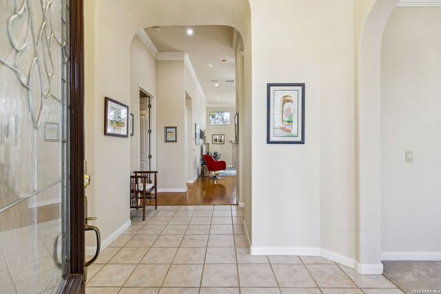 3718 River Falls, San Antonio, TX 78259