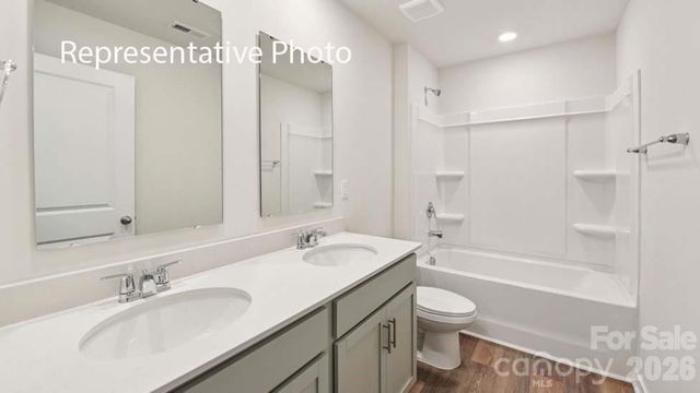 6604 Barcelona Way, Charlotte, NC 28214