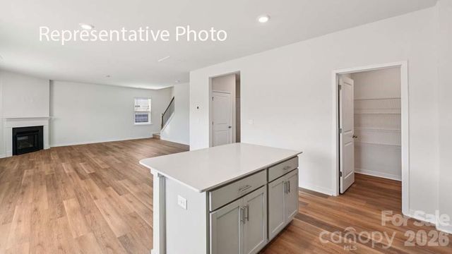 6604 Barcelona Way, Charlotte, NC 28214