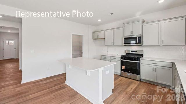 6604 Barcelona Way, Charlotte, NC 28214