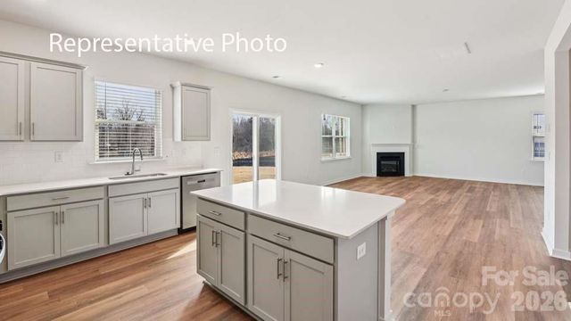 6604 Barcelona Way, Charlotte, NC 28214