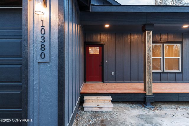 10380 E Heartland Loop, Palmer, AK 99645