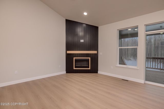 10380 E Heartland Loop, Palmer, AK 99645