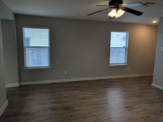 2710 Perkins PL, Georgetown, TX 78626