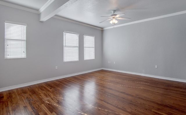 2500 S University Drive, Fort Worth, TX 76109