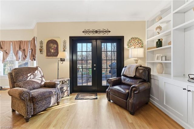 5716 Sutter Lane, Kernersville, NC 27284