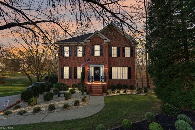 5716 Sutter Lane, Kernersville, NC 27284