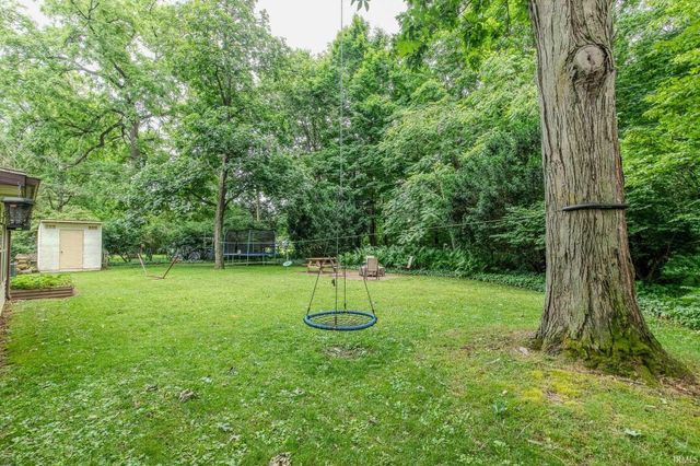 2806 Martin Manor Drive, Goshen, IN 46526