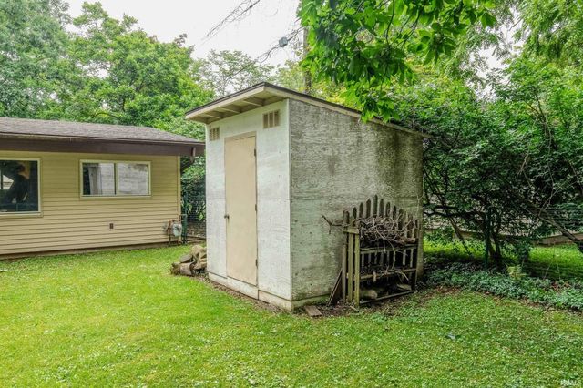 2806 Martin Manor Drive, Goshen, IN 46526