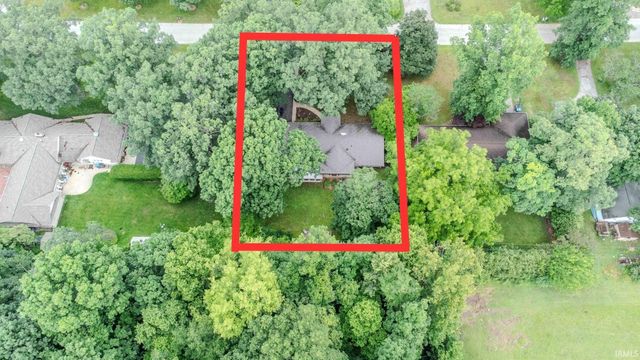 2806 Martin Manor Drive, Goshen, IN 46526