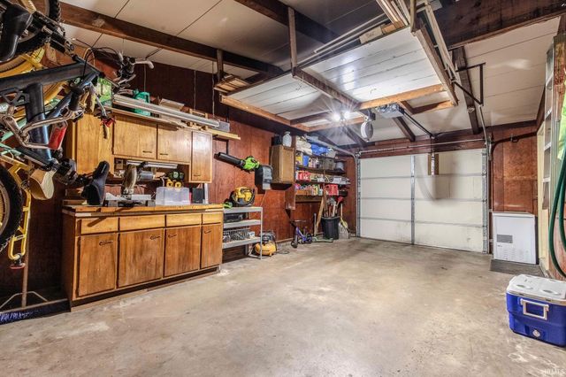 2806 Martin Manor Drive, Goshen, IN 46526