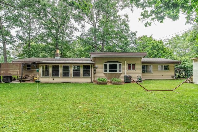 2806 Martin Manor Drive, Goshen, IN 46526
