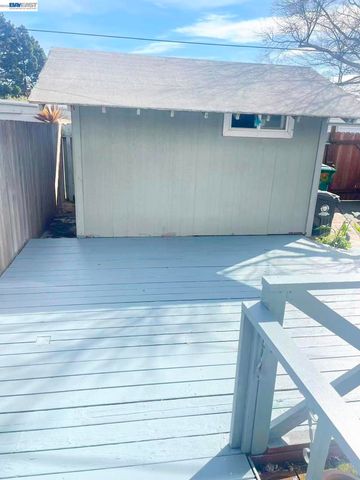 318 Cypress St D, Alameda, CA 94501