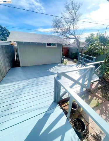 318 Cypress St D, Alameda, CA 94501